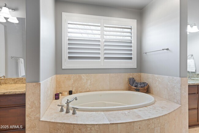 Building Photo - 16246 E Gamble Ln