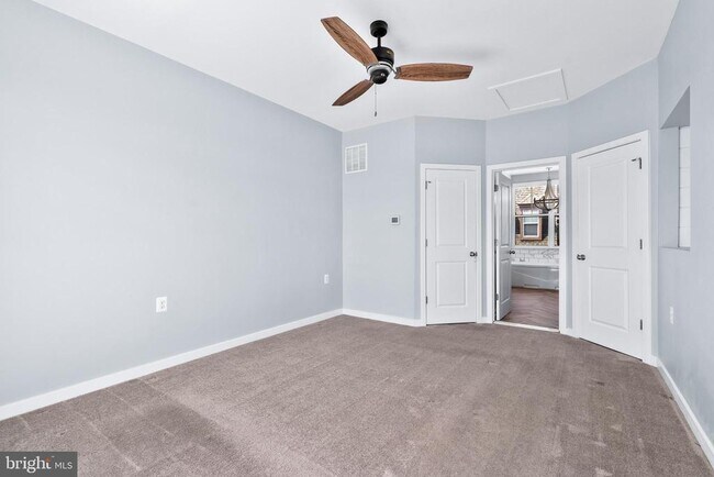 Building Photo - 1424 Trafalgar Ln