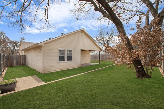 Building Photo - 1519 Lansford Ave