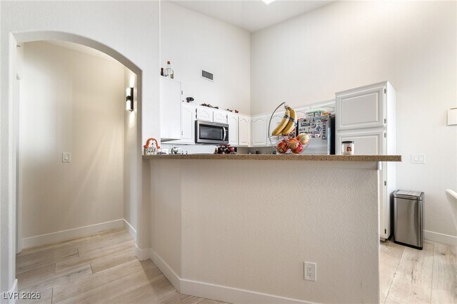 Building Photo - 3320 S Fort Apache Rd