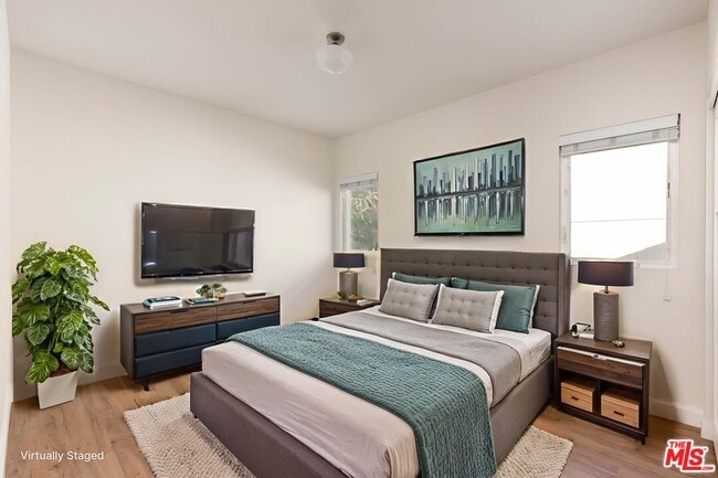 Building Photo - 727 N La Fayette Park Pl