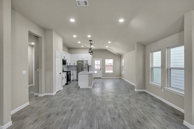 Building Photo - 106 Harbor Ct