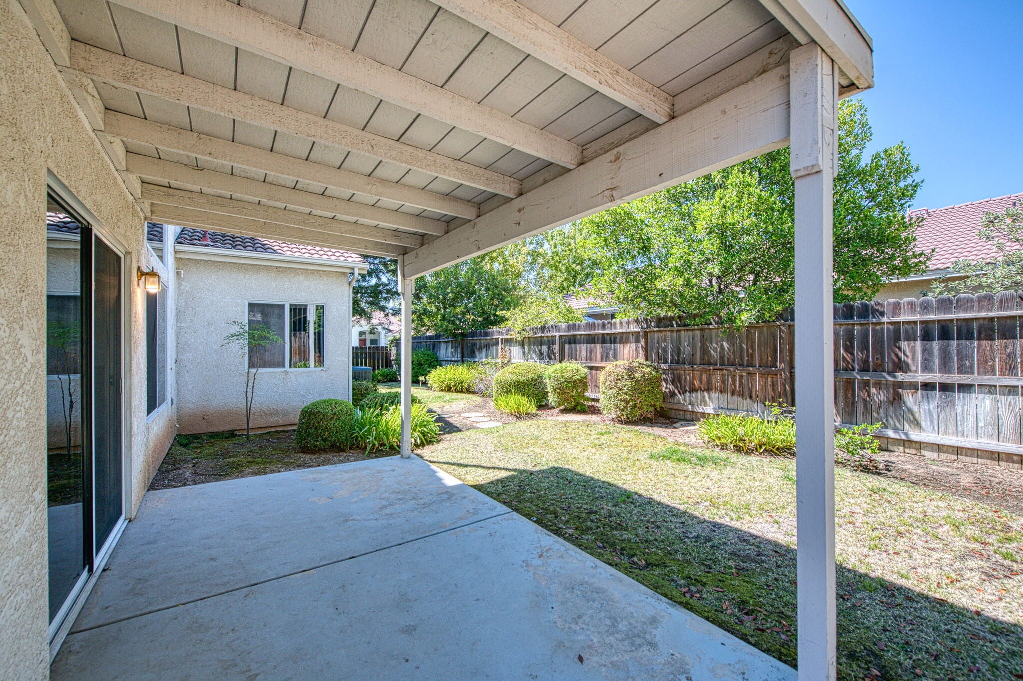 Building Photo - 1708 E Chelsea Dr