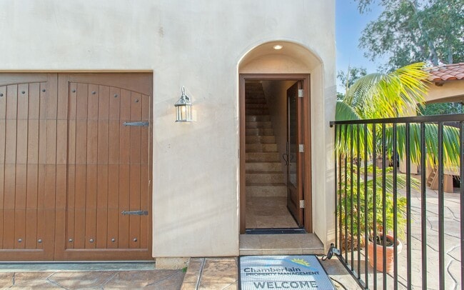 Building Photo - Upgraded 1 Bedroom, 1 Bath ADU!!
