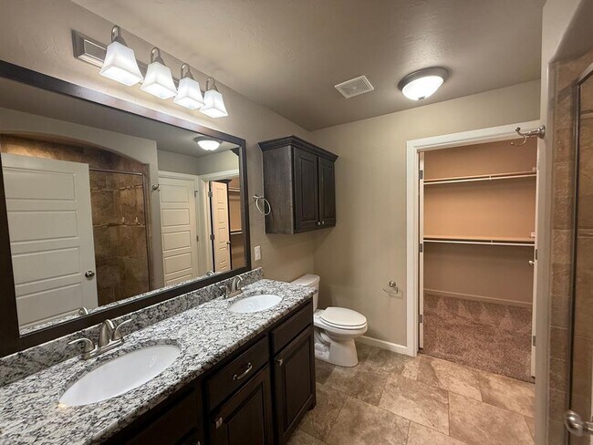 Building Photo - 8809 SW 55th St