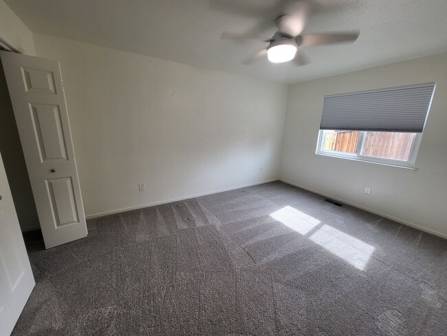 Building Photo - 3146 Heaton Way