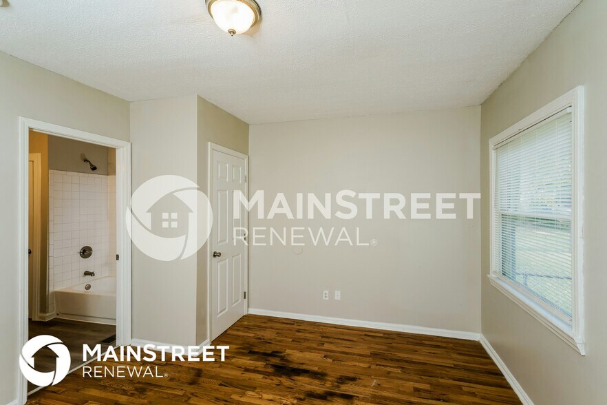 Building Photo - 3313 Penway Ave