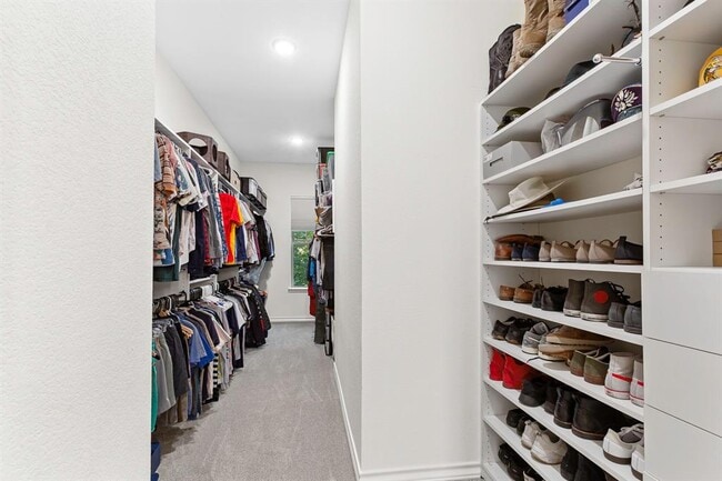 Building Photo - 221 Adams St