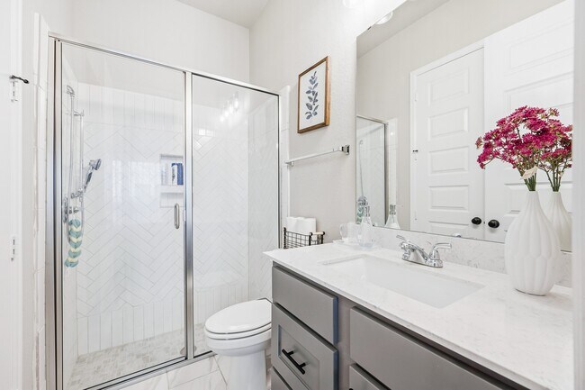 Building Photo - 2106 Stargrass Dr
