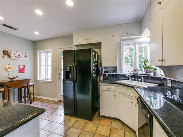 Building Photo - 1523 Oak Knoll St