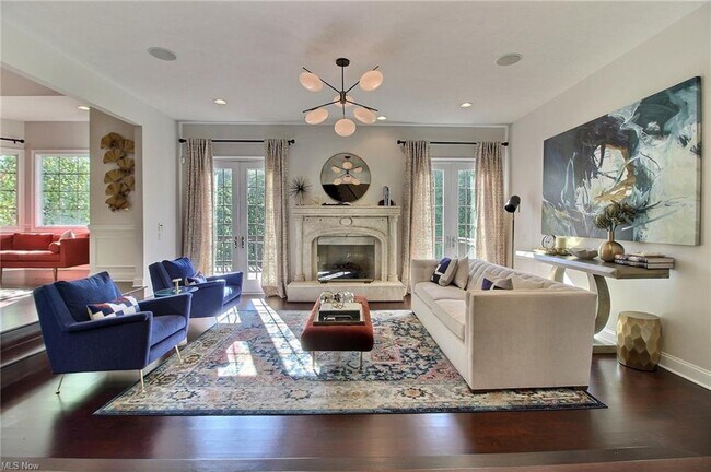 Building Photo - 40 Hamlet Ct