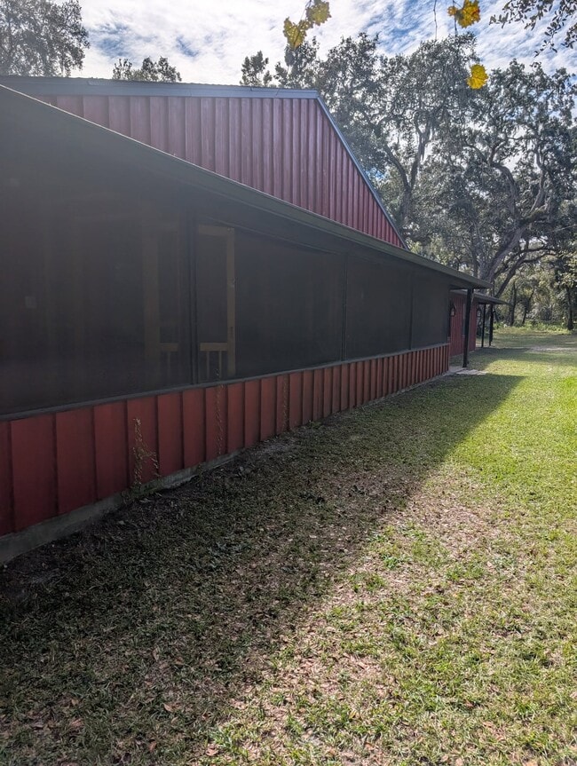 Building Photo - 6060 E Forest Trail Dr