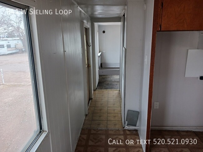 Building Photo - 2 Bed/1.5 Bath Mobile Home