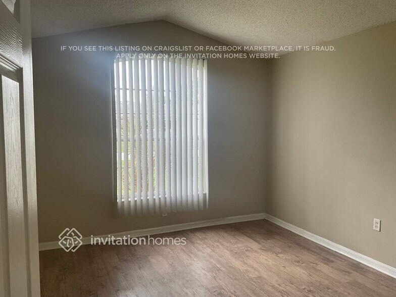Building Photo - 4370 Camberly St