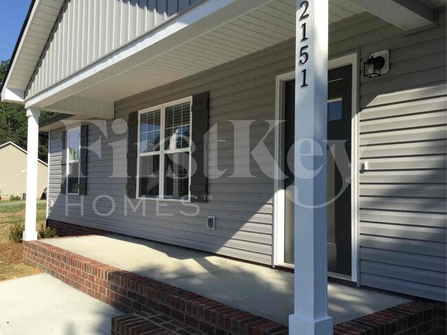 Building Photo - 2151 Brantley Creek Dr