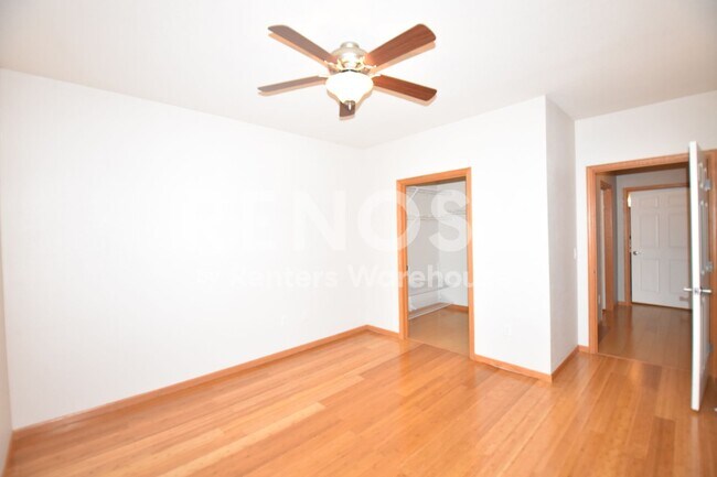 Building Photo - 1155 Ford Rd