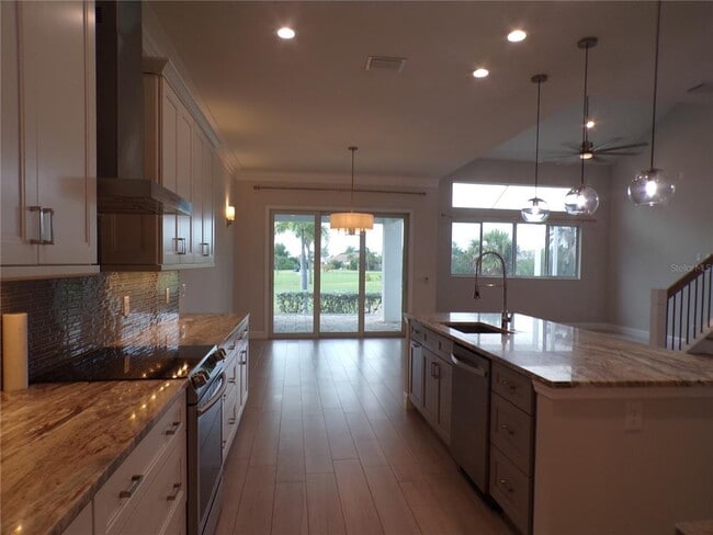 Building Photo - 3655 Bal Harbor Blvd