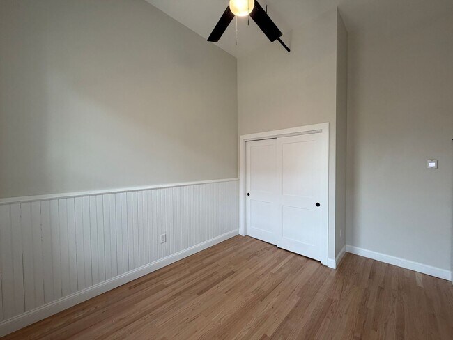 Building Photo - 38-42 Washington st-Unit 301