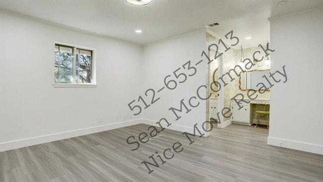 Building Photo - 2605 Toulouse Dr