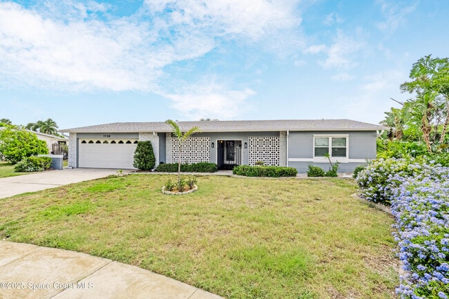 Building Photo - 1730 Canal Ct