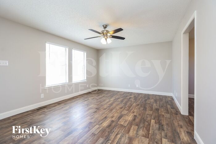 Building Photo - 214 Beard Ave