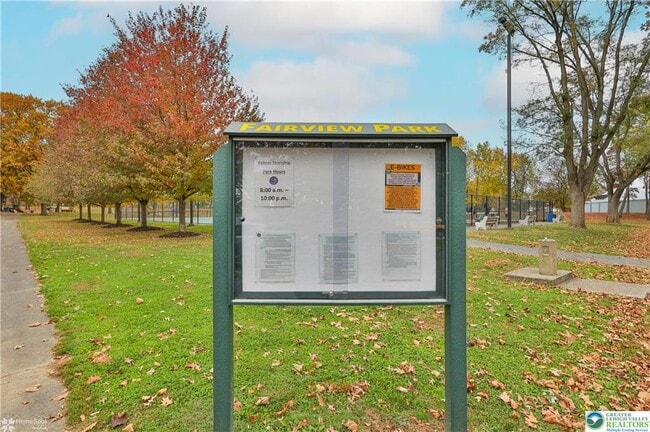 Building Photo - 900 Mine Lane Rd