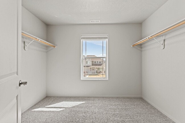 Building Photo - 1422 N Corbin Rd