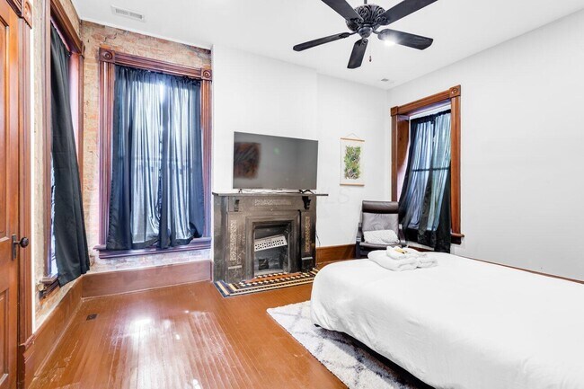 Building Photo - 1187 S High St