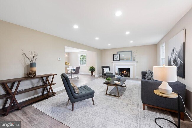 Building Photo - 450 Ridge Run