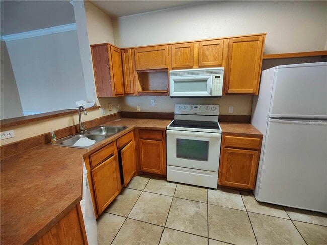 Building Photo - 3737 Castle Pines Ln