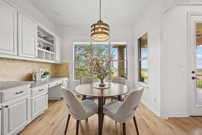 Building Photo - 366 Mirafield Ln