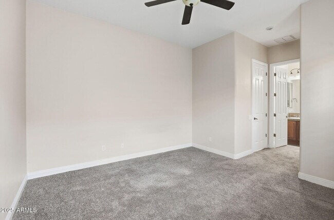 Building Photo - 25914 N 49th Ln