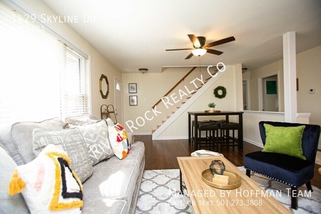 Building Photo - 1429 Skyline Dr