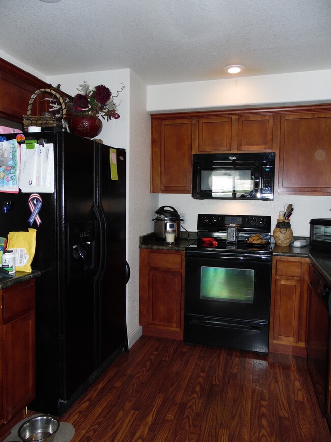 Building Photo - 4113 Gunsmoke Rd