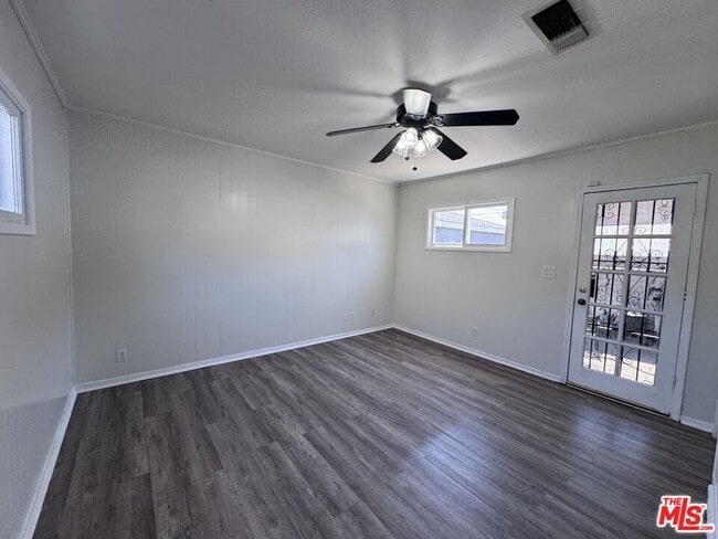 Building Photo - 8850 S Wilton Pl