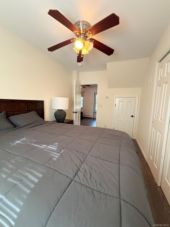 Building Photo - 24 Tyler Ave