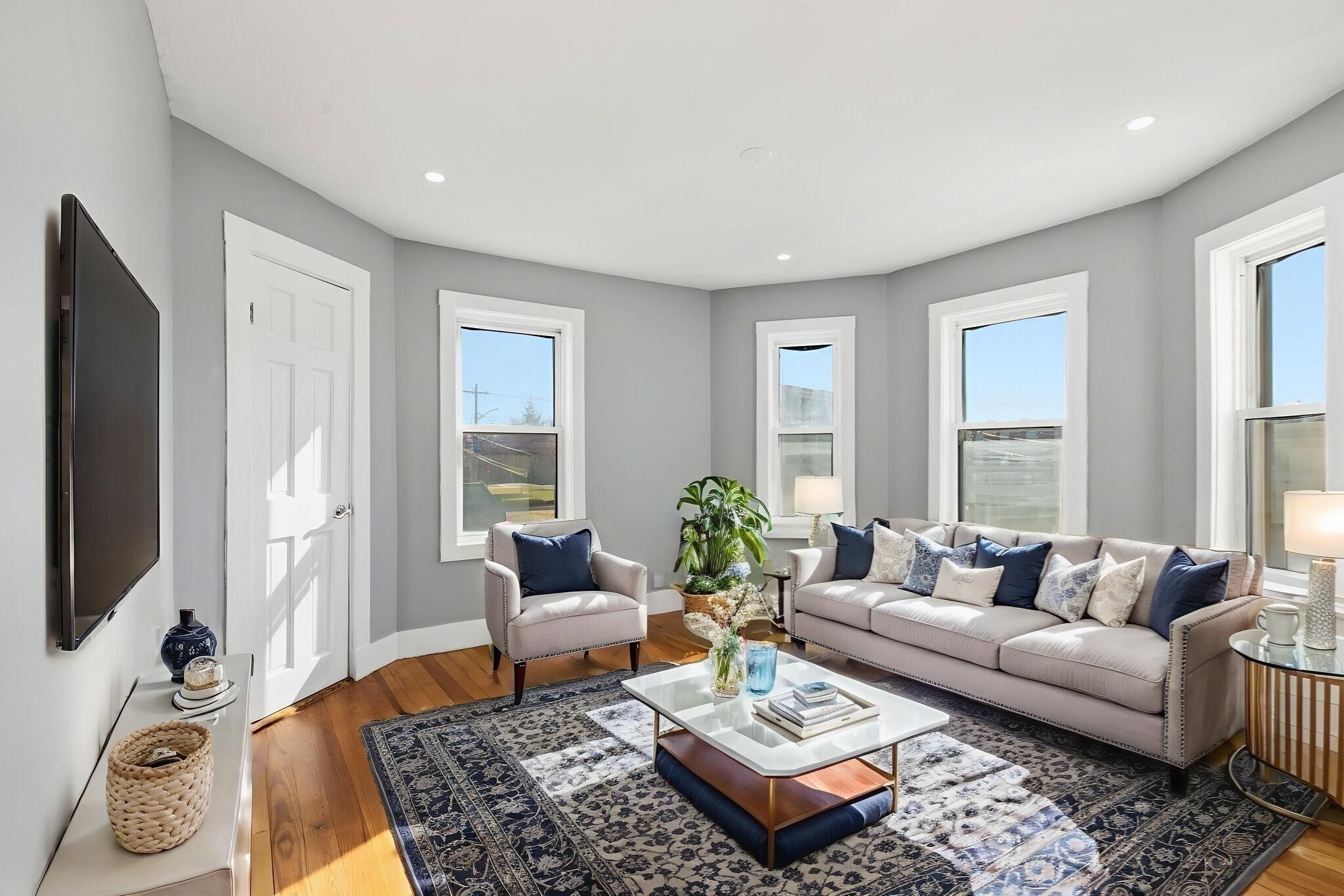 Building Photo - 5 Atwood Ave