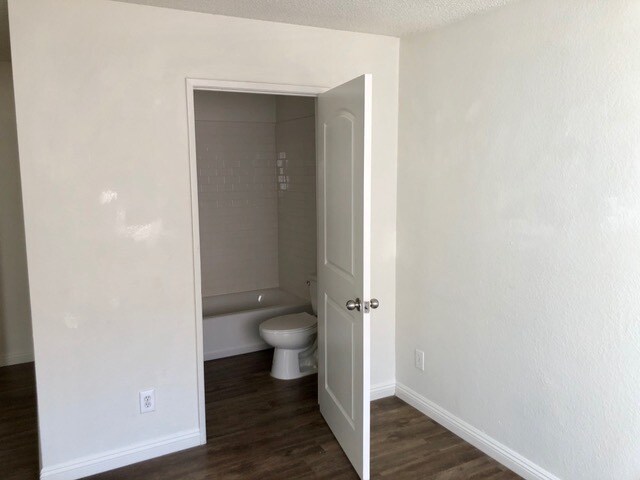 Building Photo - 4124 N Eagle Rock Blvd