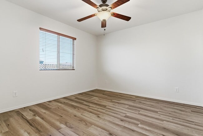 Building Photo - 4119 S 186th Ave