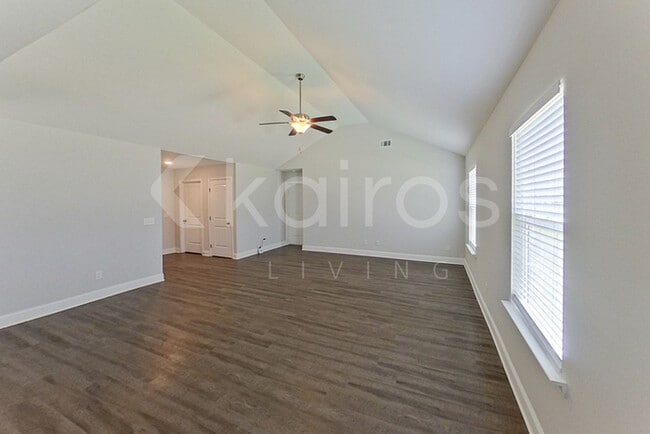 Building Photo - 112 Mountain Holly Rd.