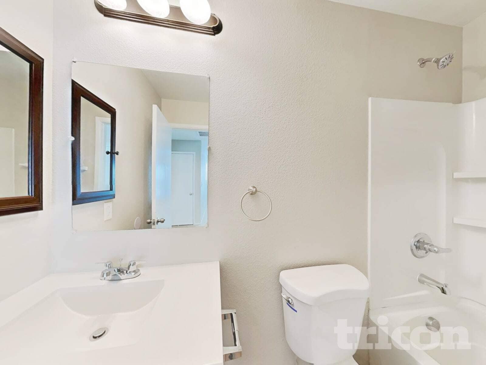 Building Photo - 10270 Nolinas St