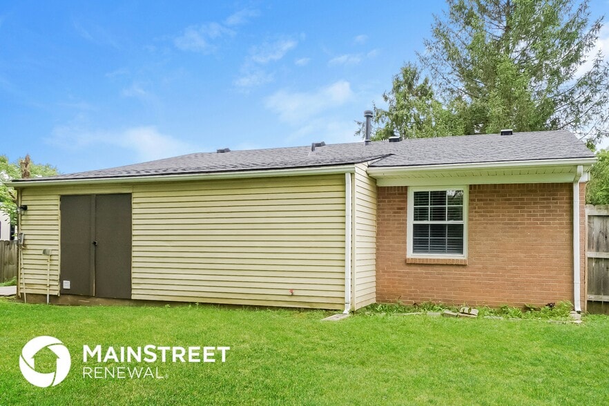 Building Photo - 122 Oakcrest Ct