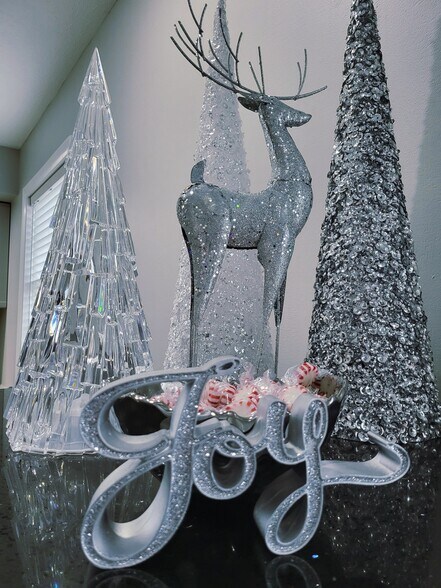 Building Photo - Fielding Court