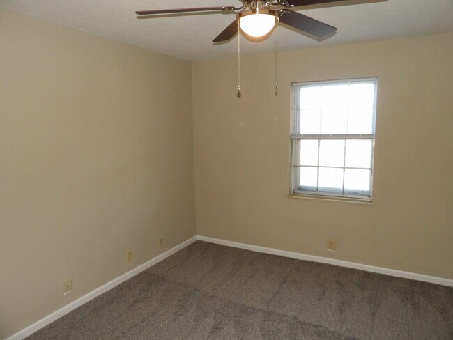 Building Photo - 434 Harrodswood Rd