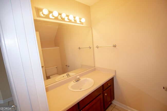 Building Photo - 1602 Drayton Ln