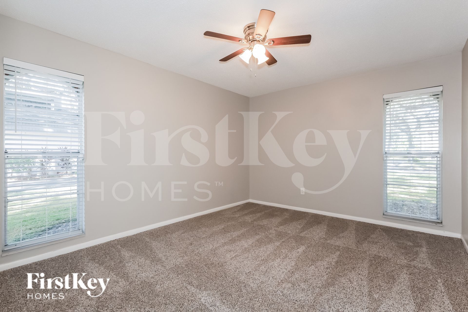 Building Photo - 244 Birch Ln