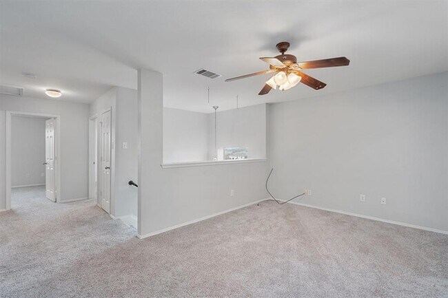 Building Photo - 2277 Green Meadows Ln