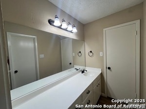 Building Photo - 12206 Madrigal St