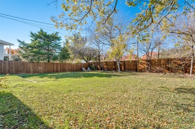 Building Photo - 107 N Craig Rd