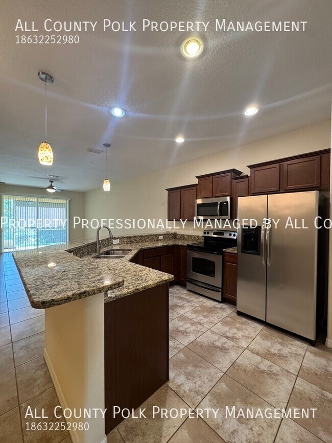 Building Photo - 4026 Winding Vine Dr